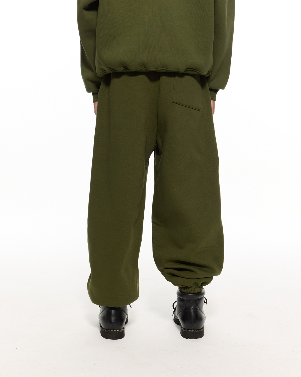 COZY SWEATPANT - MILITANT
