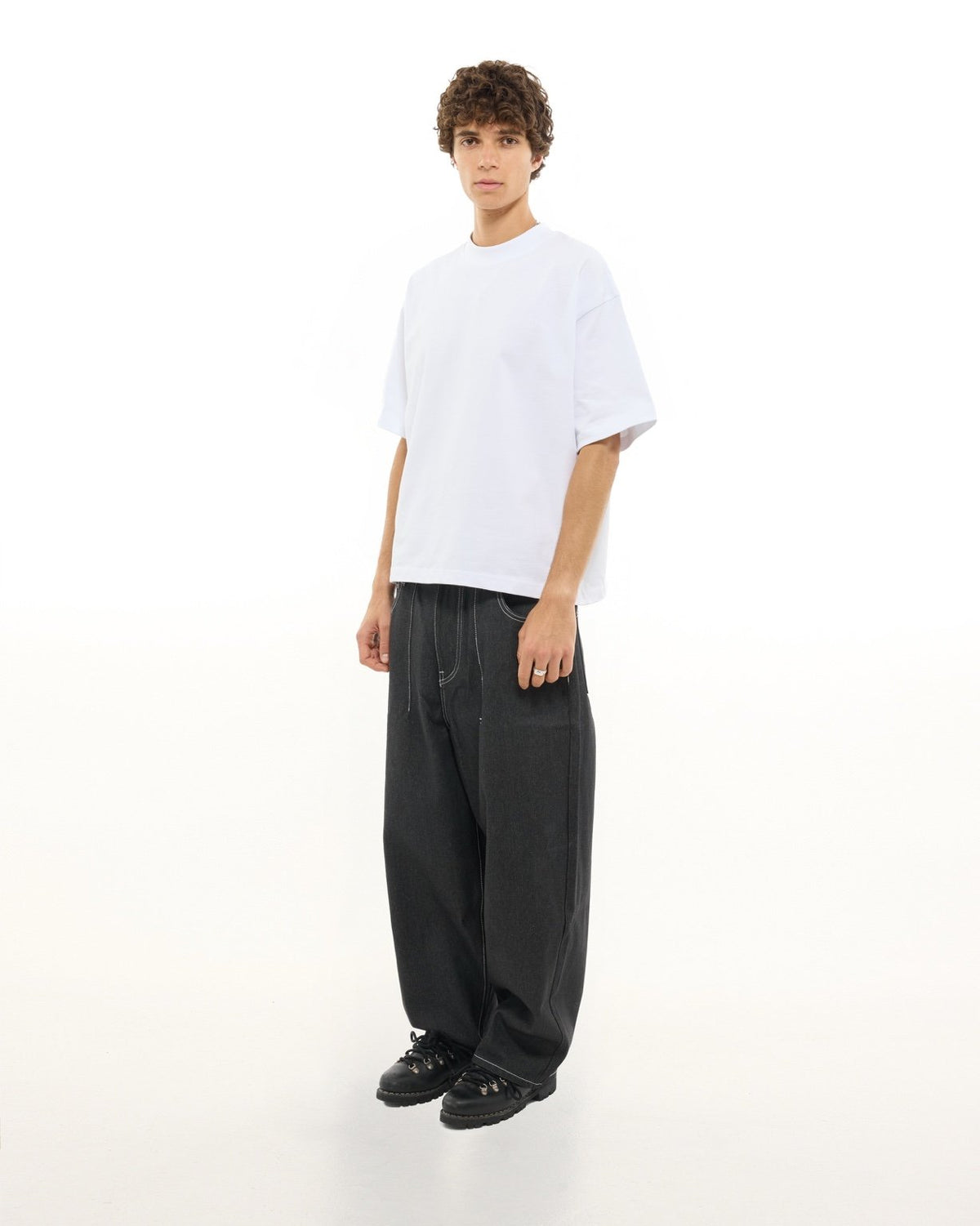 SIGNATURE BLANK T-SHIRT - PURE WHITE