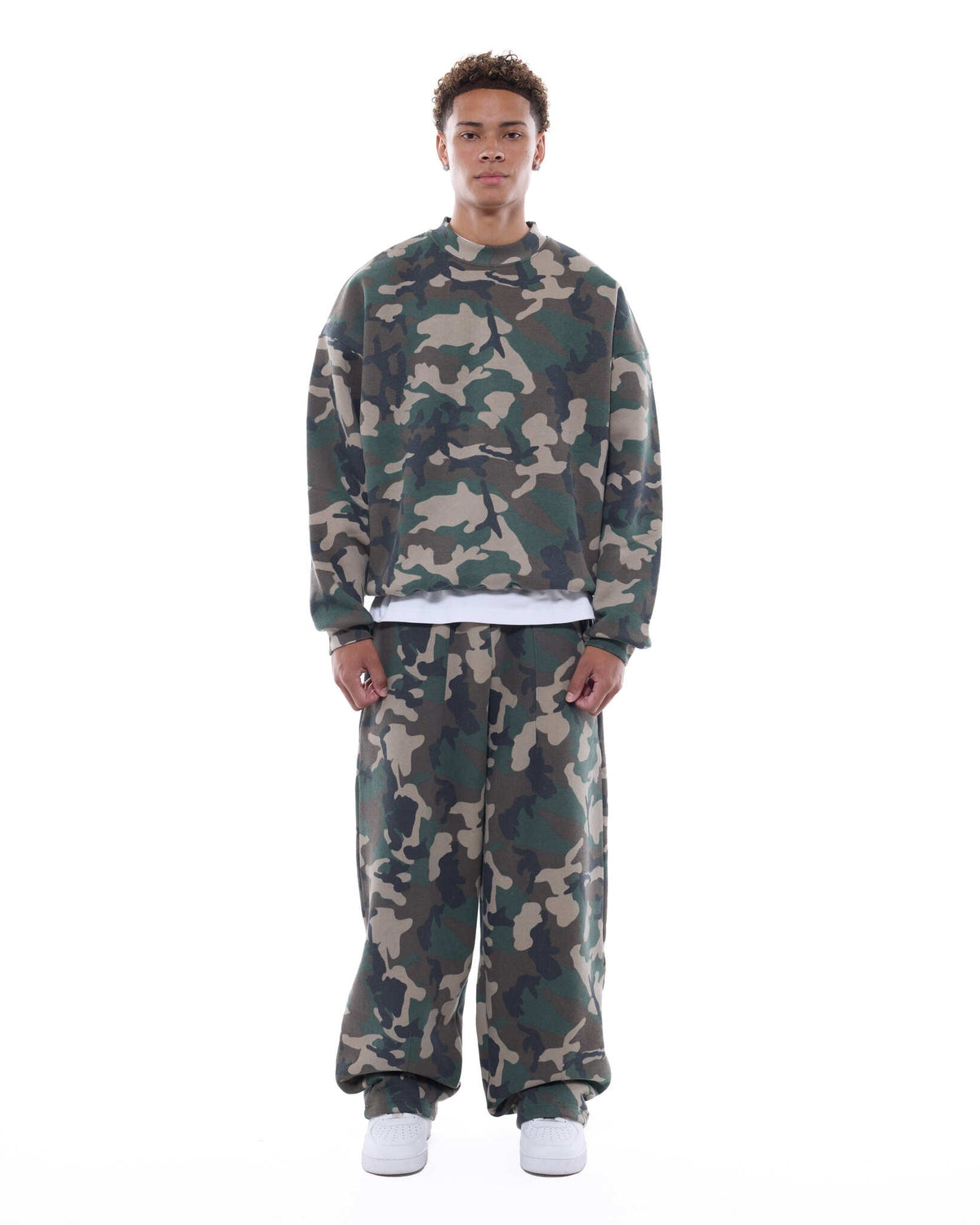 COZY SWEATER - CAMO