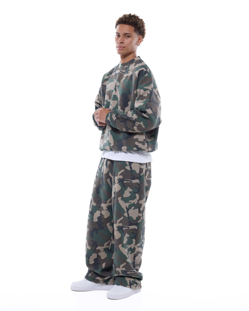 COZY SWEATER - CAMO