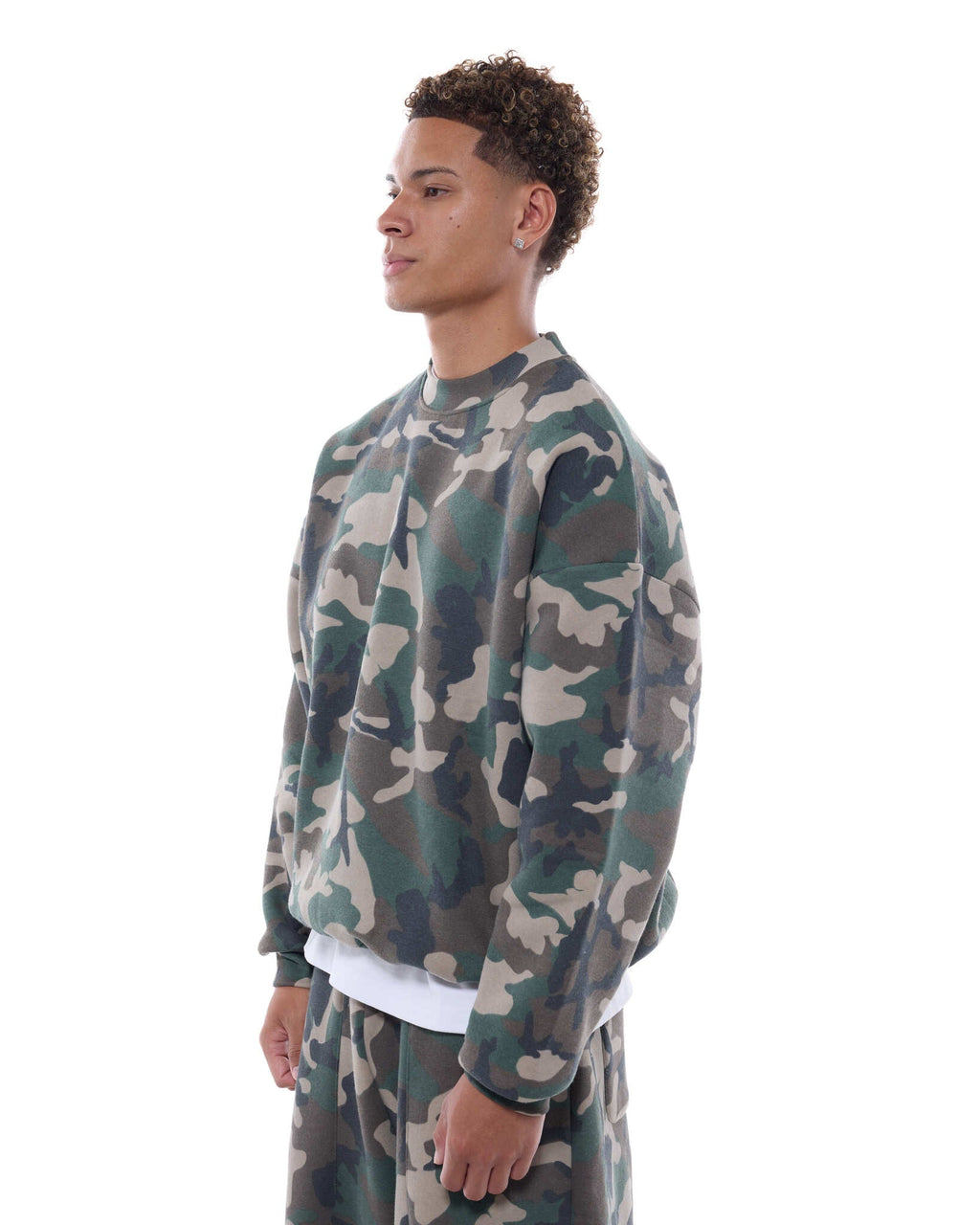 COZY SWEATER - CAMO