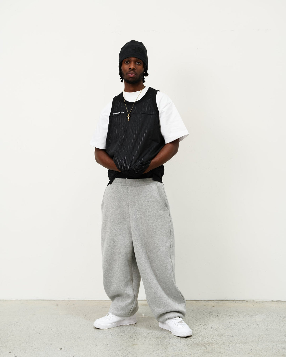 MESH SINGLET - BLACK