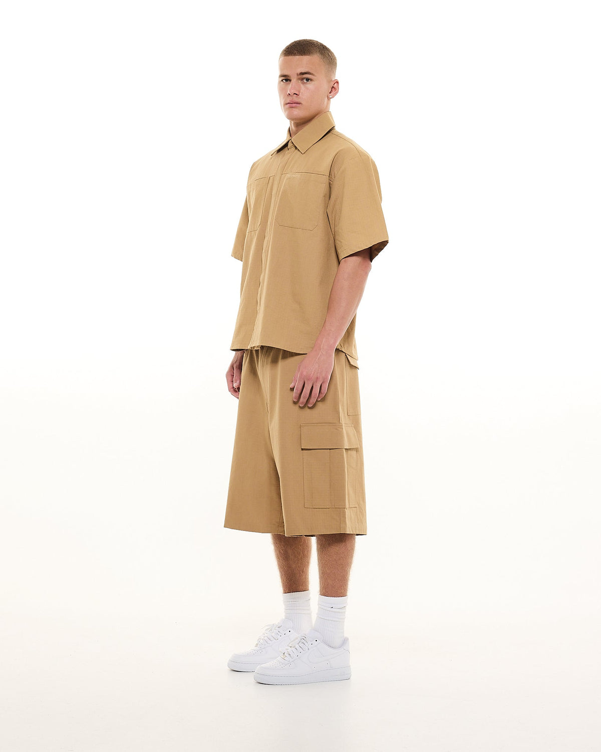 CARGO SHORT - TAN