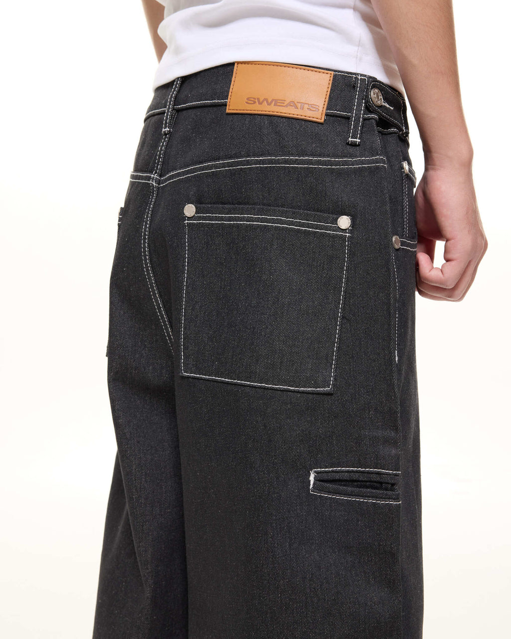 DENIM BAGGY JEANS - BLACK